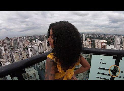 Internationaler Pornostar Black Star Fickt Ihren Arsch Brasilianisches Ig-Model Ariella Ferraz